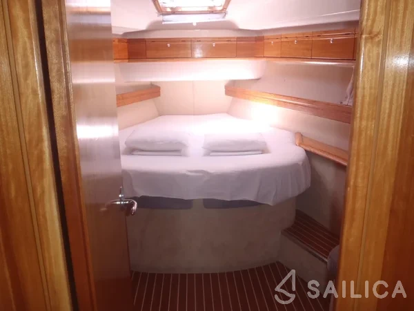 Bavaria 46 Cruiser - Yacht Charter Sailica