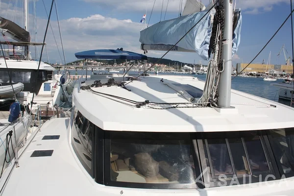 Lucia 40 - Yacht Charter Sailica