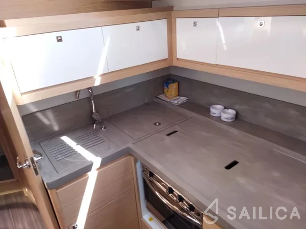 Dufour 470 - Yacht Charter Sailica