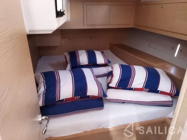 Dufour 470 - Yacht Charter Sailica