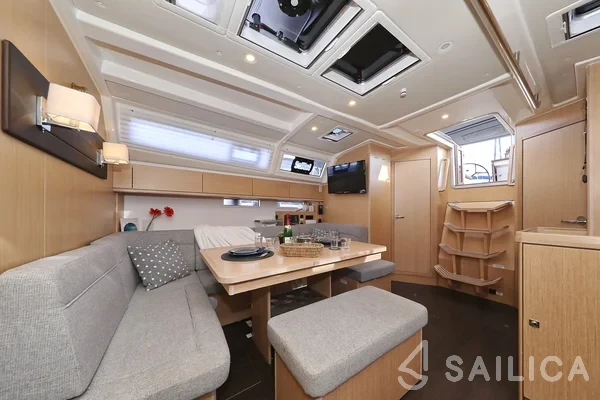 Bavaria 46 Cruiser - Yacht Charter Sailica