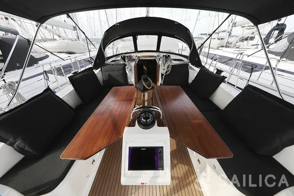 Bavaria 46 Cruiser - Yacht Charter Sailica