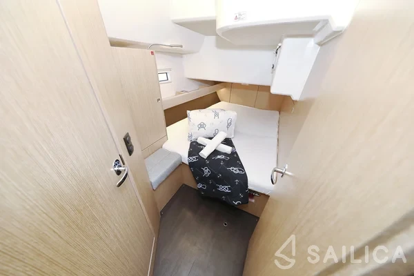 Bavaria 46 Cruiser - Yacht Charter Sailica