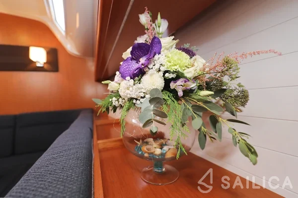 Bavaria 51 Cruiser - Yacht Charter Sailica