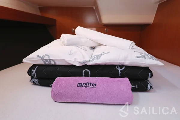 Bavaria 51 Cruiser - Yacht Charter Sailica