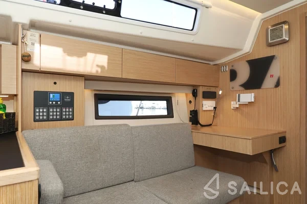Bavaria C42 - Yacht Charter Sailica