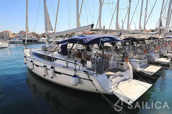 Bavaria 46 Cruiser - Yacht Charter Sailica
