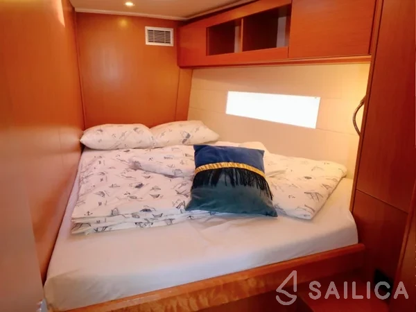 Bavaria C50 - Yacht Charter Sailica