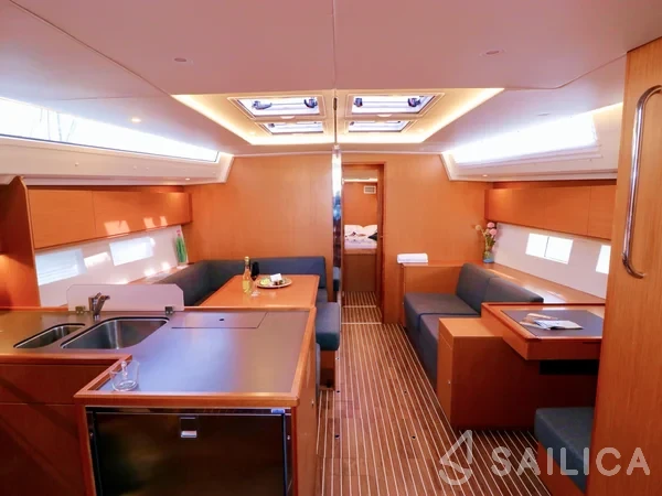 Bavaria C50 - Yacht Charter Sailica
