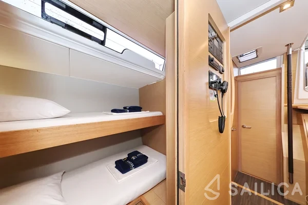 Dufour 530 - Photo #80 Dufour 530 - Yacht Charter Sailica