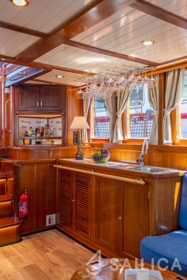 Gulet - Yacht Charter Sailica