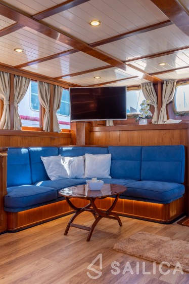 Gulet - Yacht Charter Sailica