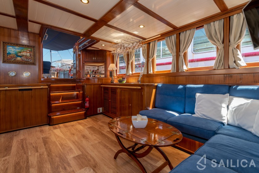 Gulet - Yacht Charter Sailica