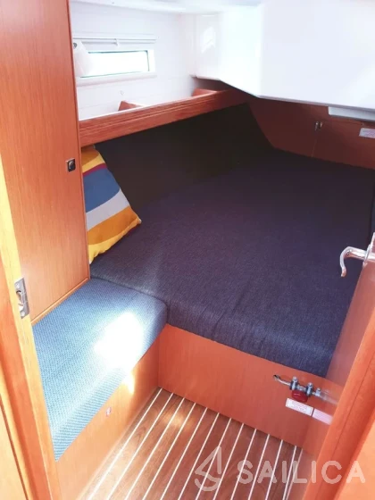 Bavaria 37 Cruiser - Yacht Charter Sailica