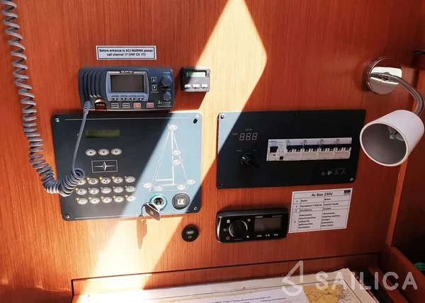 Bavaria 37 Cruiser - Yacht Charter Sailica