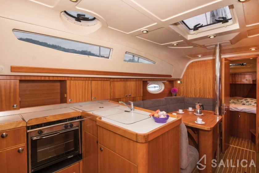 Elan 344 Impression - Yacht Charter Sailica