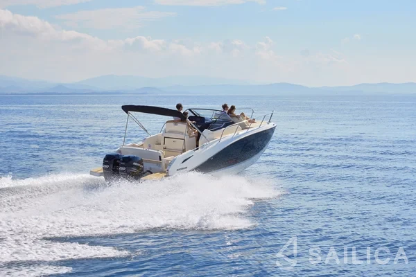 Quicksilver Activ 875 Sundeck - Yacht Charter Sailica