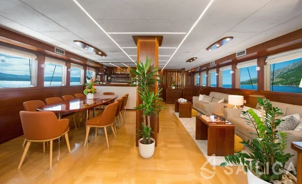 Gulet - Yacht Charter Sailica