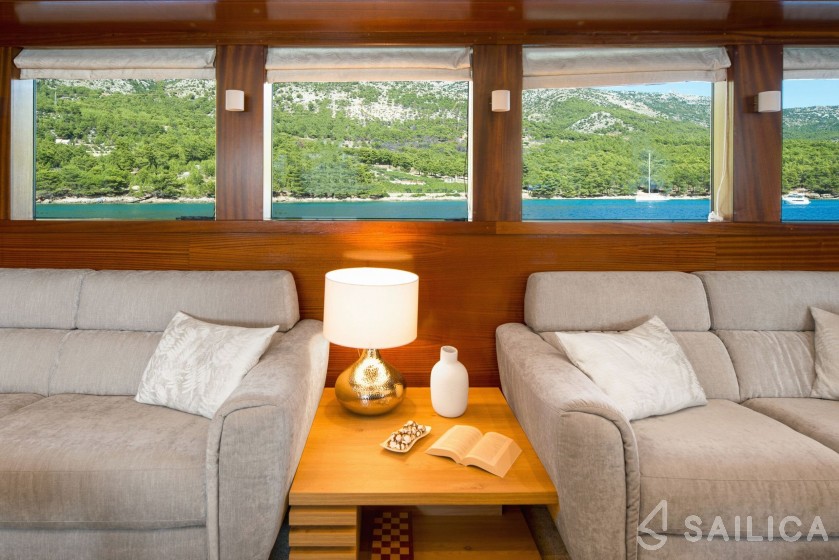 MS - Yacht Charter Sailica