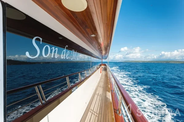 Gulet - Yacht Charter Sailica