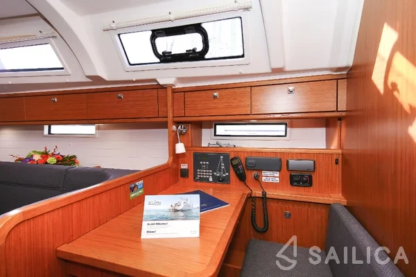 Bavaria 41 Cruiser - Yacht Charter Sailica