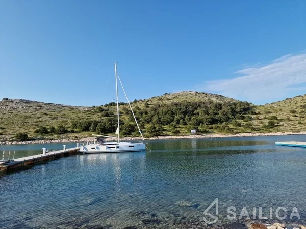 Sun Odyssey 440 - Yacht Charter Sailica