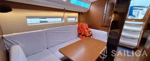 Sun Odyssey 440 - Yacht Charter Sailica