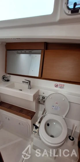 Sun Odyssey 440 - Yacht Charter Sailica