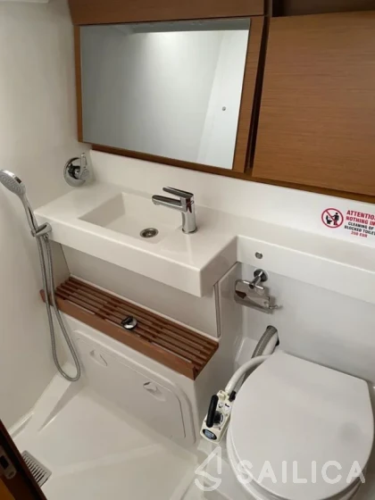 Sun Odyssey 440 - Yacht Charter Sailica