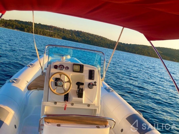 Mar Sea 170 - Yacht Charter Sailica