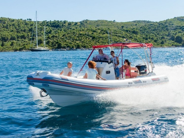 Mar Sea 170 - Yacht Charter Sailica