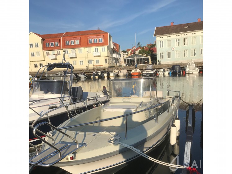 Nimbus 22 Nova - Yacht Charter Sailica