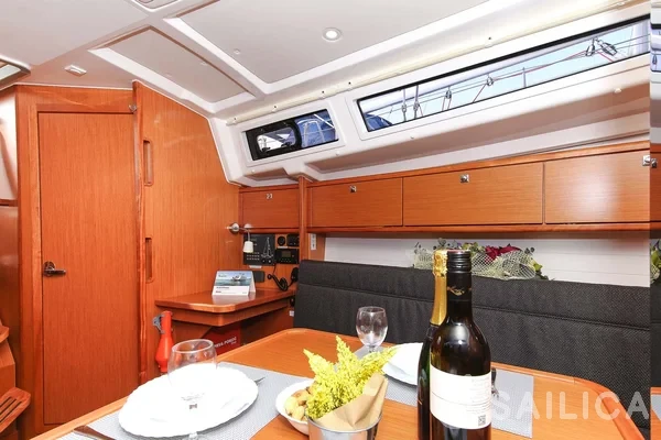 Bavaria 34 Cruiser - Yacht Charter Sailica
