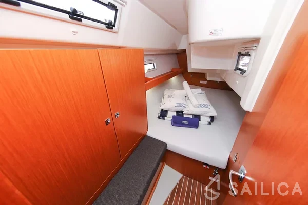 Bavaria 34 Cruiser - Yacht Charter Sailica