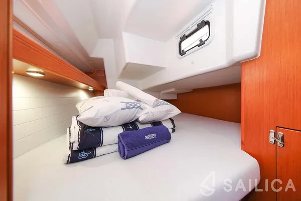 Bavaria 34 Cruiser - Yacht Charter Sailica