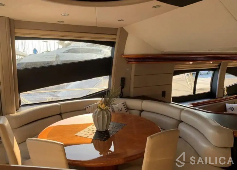 Sunseeker Manhattan 84 - Yacht Charter Sailica