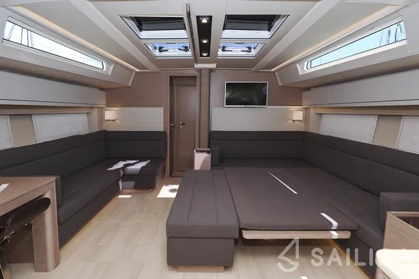 Hanse 548 - Yacht Charter Sailica