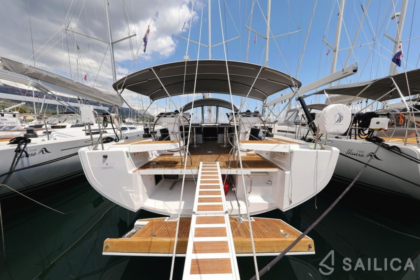 Hanse 548 - Yacht Charter Sailica