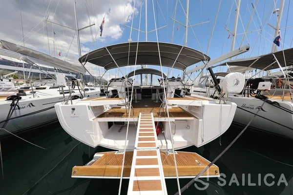 Hanse 548 - Yacht Charter Sailica