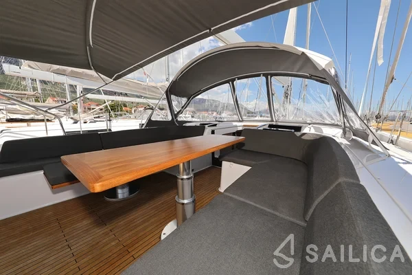 Hanse 548 - Yacht Charter Sailica