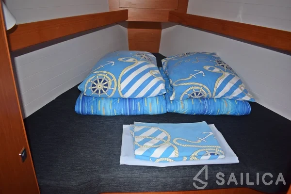 Bavaria 34 Cruiser - Yacht Charter Sailica