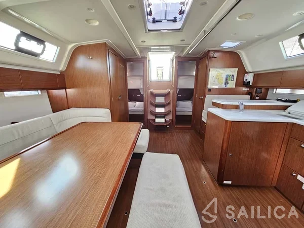 Bavaria 51 Cruiser - Yacht Charter Sailica