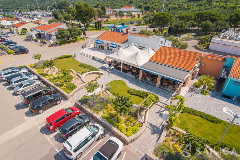 Bavaria 51 Cruiser - Yacht Charter Sailica