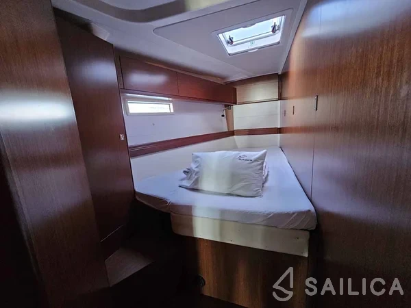 Bavaria 51 Cruiser - Yacht Charter Sailica