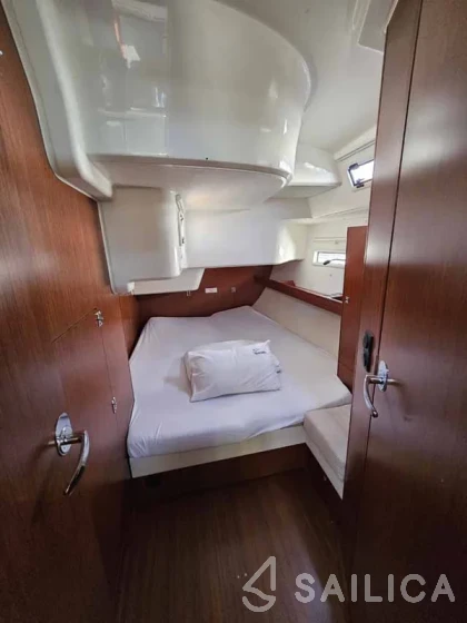 Bavaria 51 Cruiser - Yacht Charter Sailica