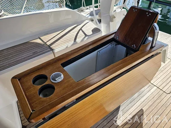 Bavaria 51 Cruiser - Yacht Charter Sailica