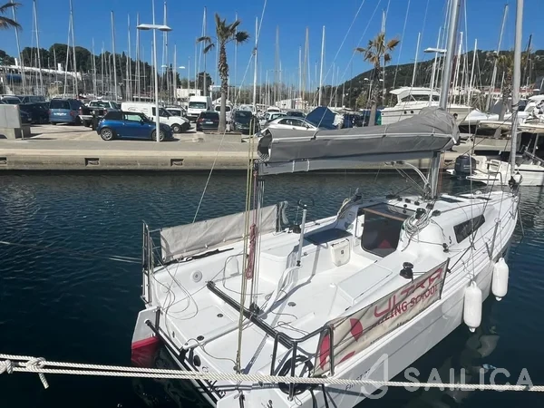 First 27 - Yacht Charter Sailica