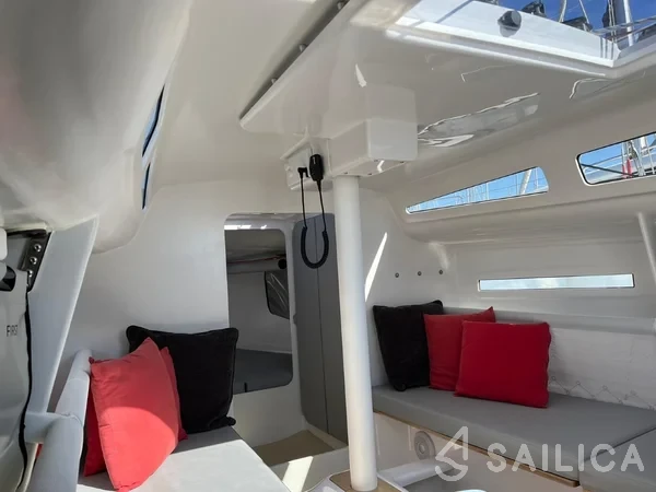 First 27 - Yacht Charter Sailica