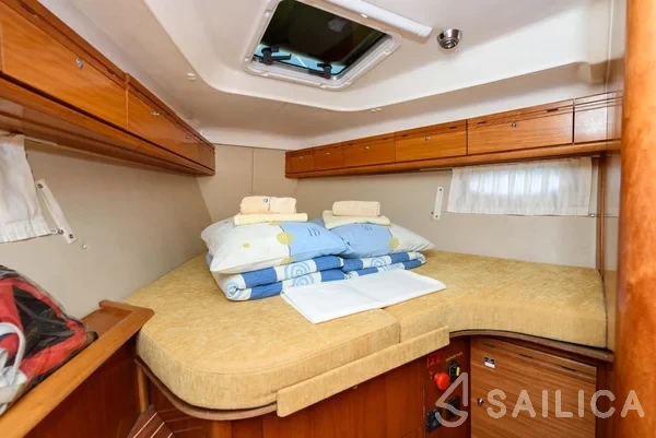 Bavaria 40 Cruiser - Yacht Charter Sailica