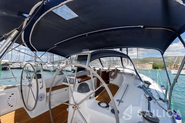Bavaria 40 Cruiser - Yacht Charter Sailica